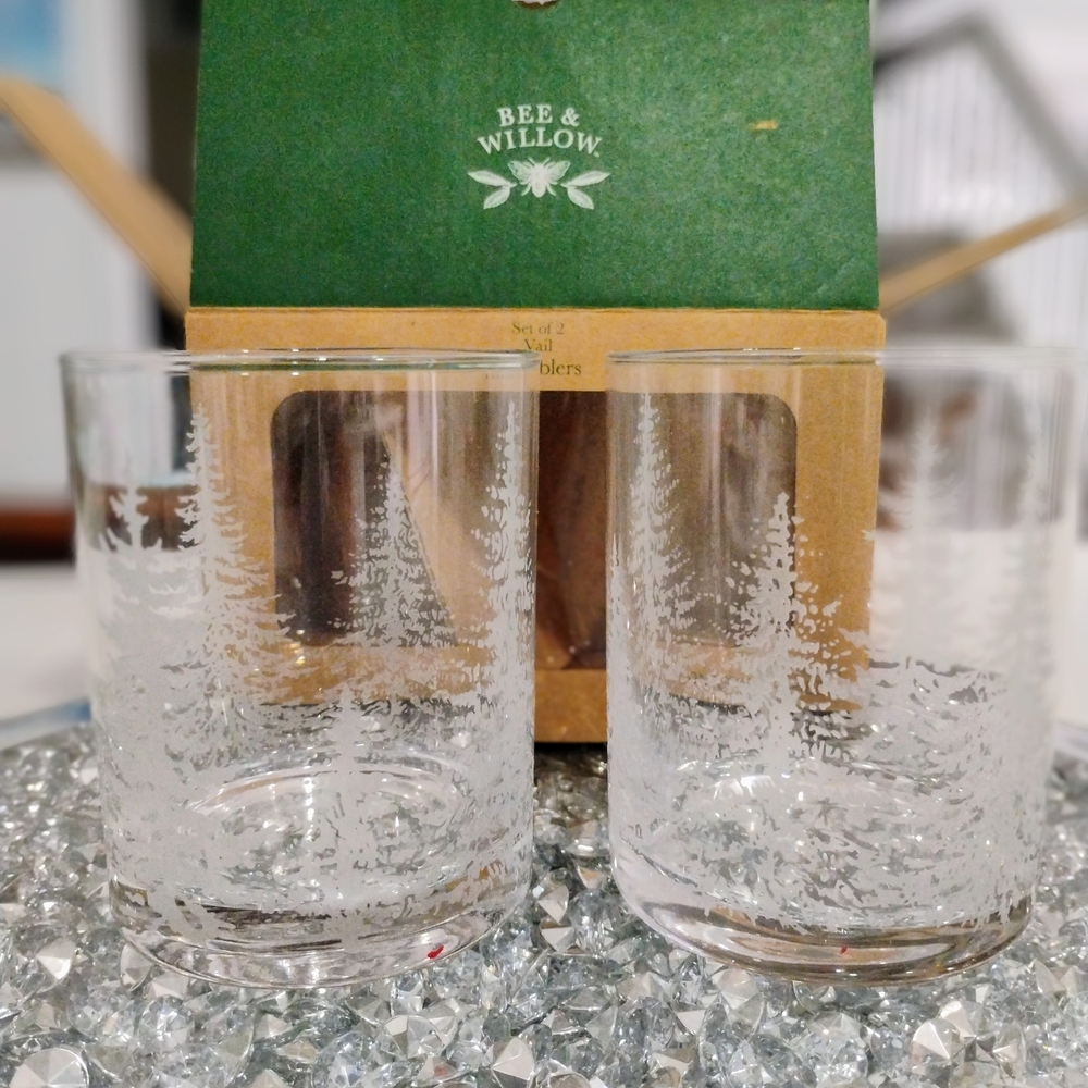 NIB Bee & Willow White Drinkware Elegant Dining Set - Picture 2 of 5